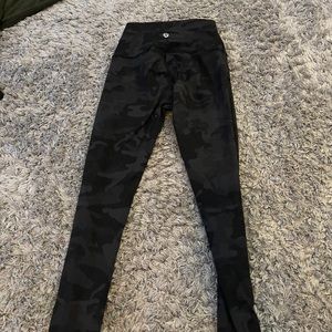 SOLD Lululemon leggings